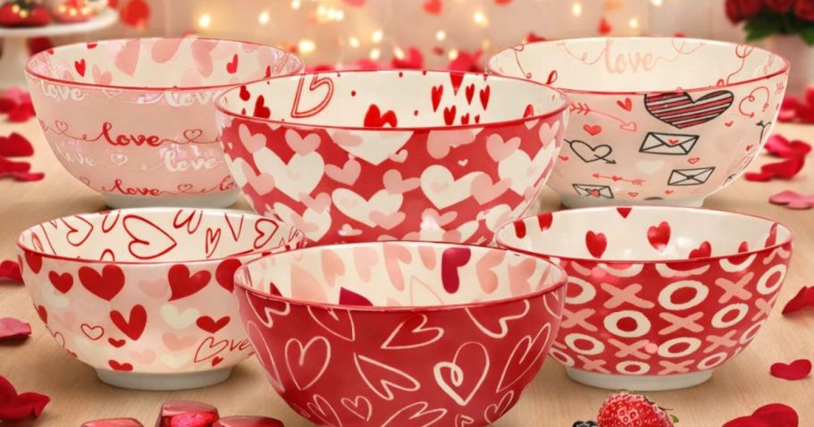 Up to 75% Off Kohl’s Valentine’s Day Decor | Bowls, Wreaths, Mugs & More