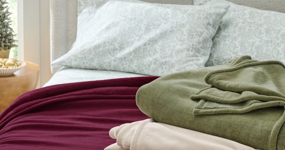 Better Homes & Gardens Luxury Chenille Queen & King Blankets Just $14.97 on Walmart.com