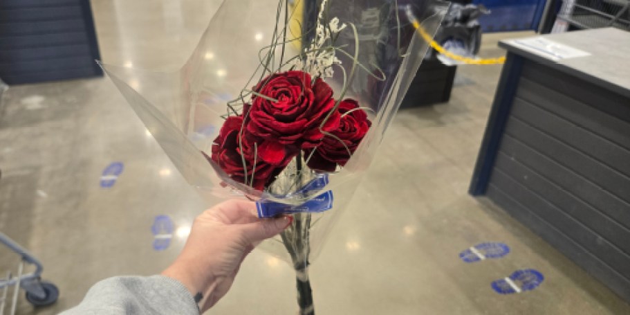 FREE Wooden Rose Bouquet for Lowe’s Rewards Members on February 14th