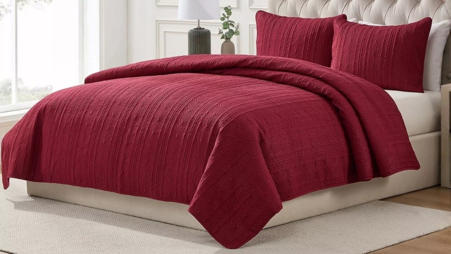 Up to 85% Off Macy’s Comforter & Quilt Sets | Prices from $11