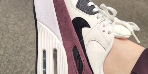 Grab These Top-Rated Nike Air Max Shoes Before They’re Gone