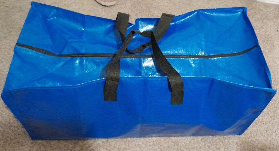 Heavy-Duty Large Moving Storage Bags 6-Pack Just $14.99 on Amazon (Reg. $30)