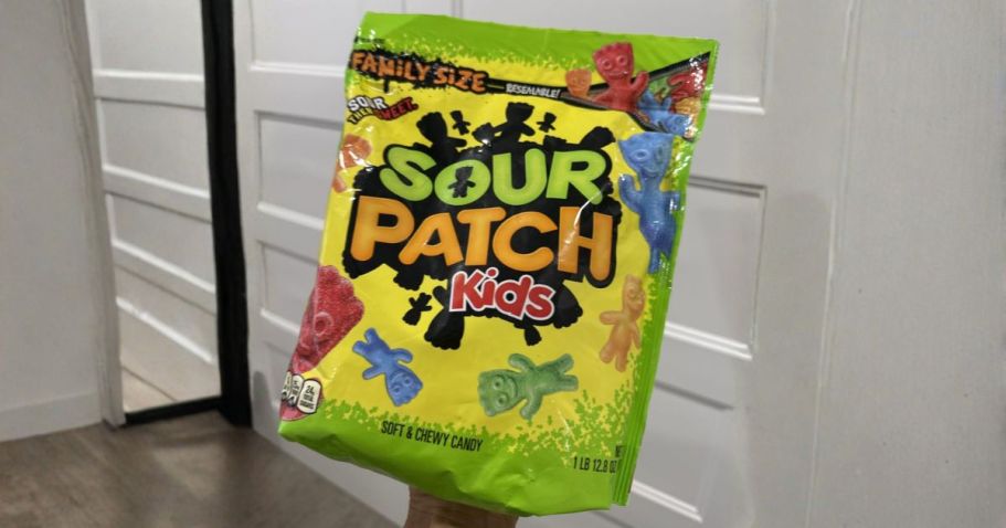 Sour Patch Kids Family Size Bag Only $5.93 Shipped on Amazon (Reg. $9)