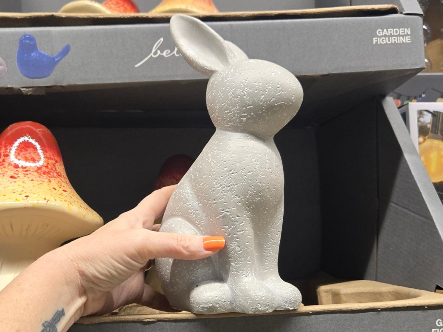 Belavi Garden Figurines