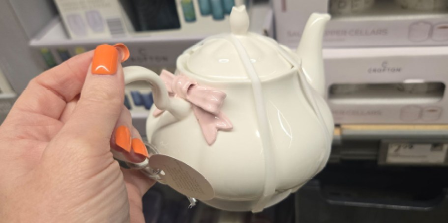 New ALDI Finds This Week | Spring Tea Collection, Planters, Solar Lights, & More!