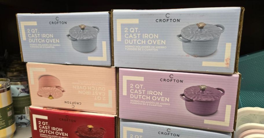 Crofton Floral 2 Quart Cast Iron Dutch Ovens in store