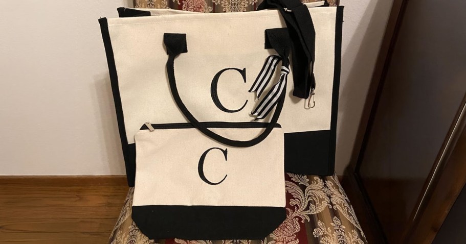 Initial Canvas Tote Set Only $10.99 on Amazon | Great Gift for Mom or Graduate!