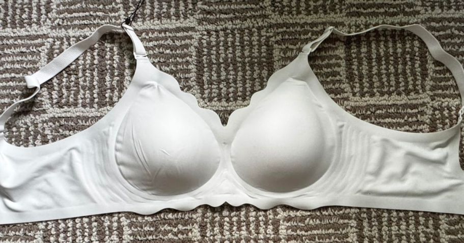 Push-Up Jelly Bra Only $9.99 on Amazon (Reg. $28) – Sizes Are Going Fast!