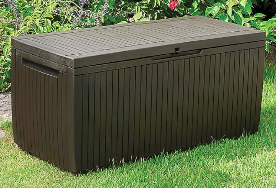 Keter 80-Gallon Deck Box