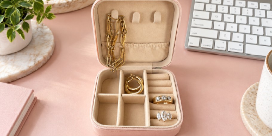 Jewelry Travel Case Only $3.60 on Amazon