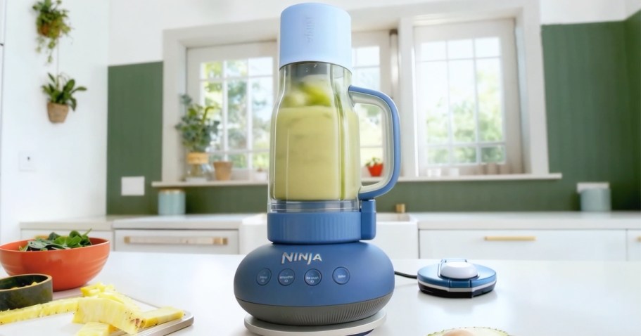The Ninja BlendBoss Might Be the Easiest Way to Make Smoothies