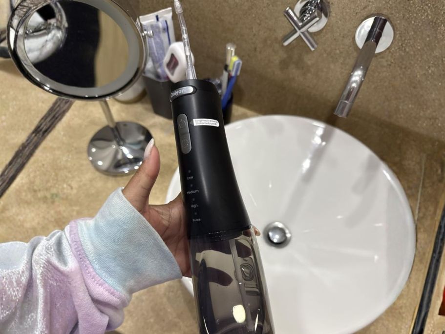 Cordless Water Flosser Just $9.99 on Amazon (Regularly $28)