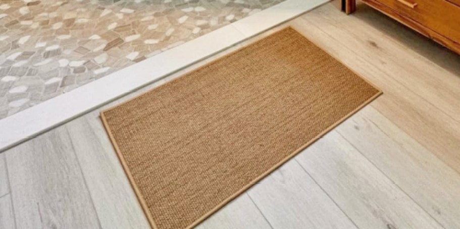 Woven Non-Slip Bath Mat Just $7.89 on Amazon (Regularly $16)