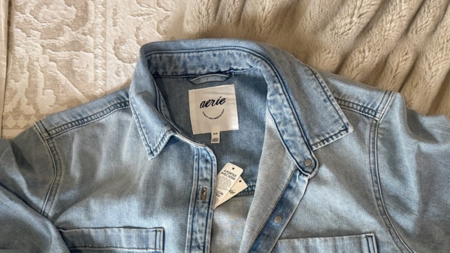 Aerie Clearance from $7 (Reg. $25) + Free Shipping Offer Ends Tonight