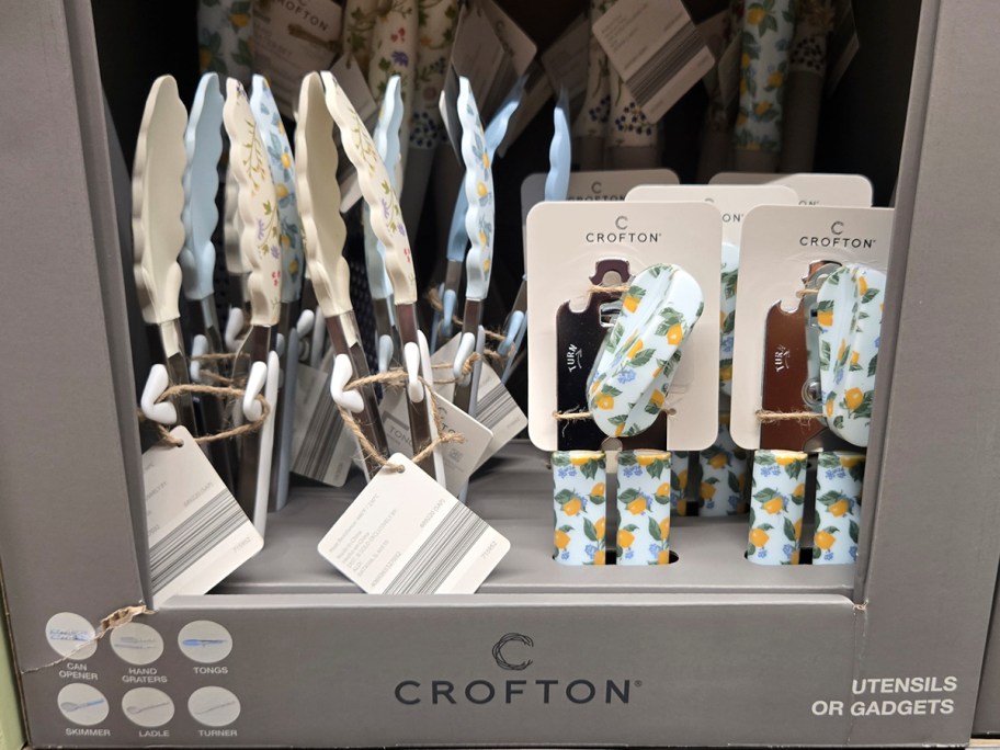 spring floral utensils in box