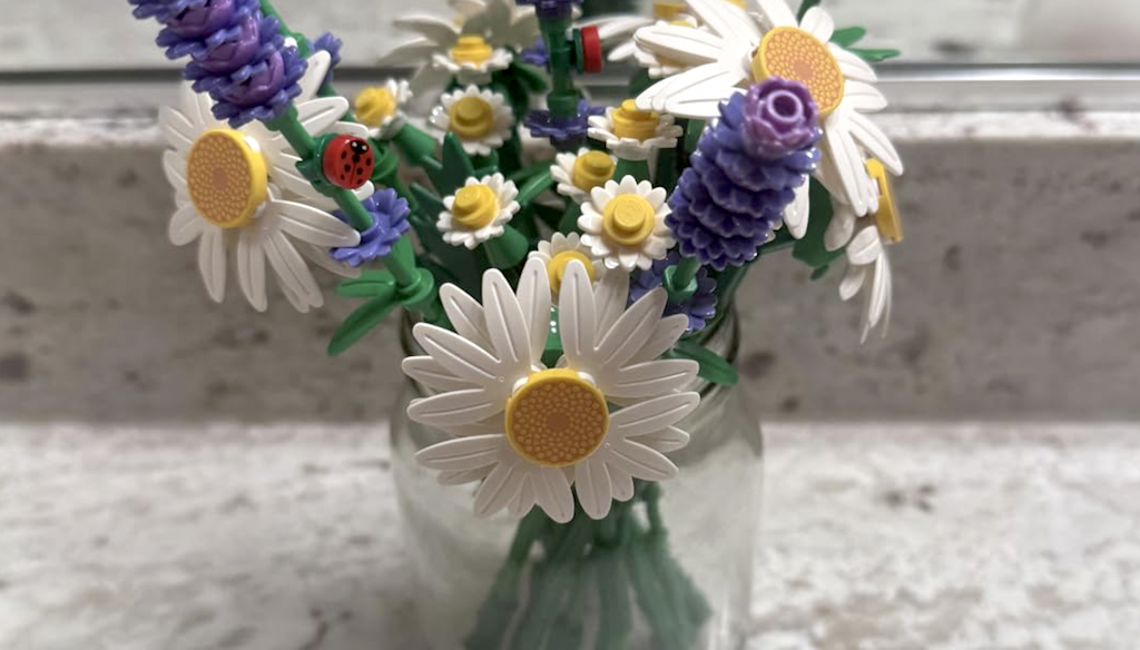 LEGO flowers
