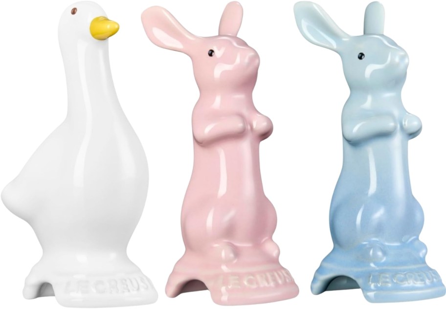 a duck pie vent and two bunny pievents in pink & blue