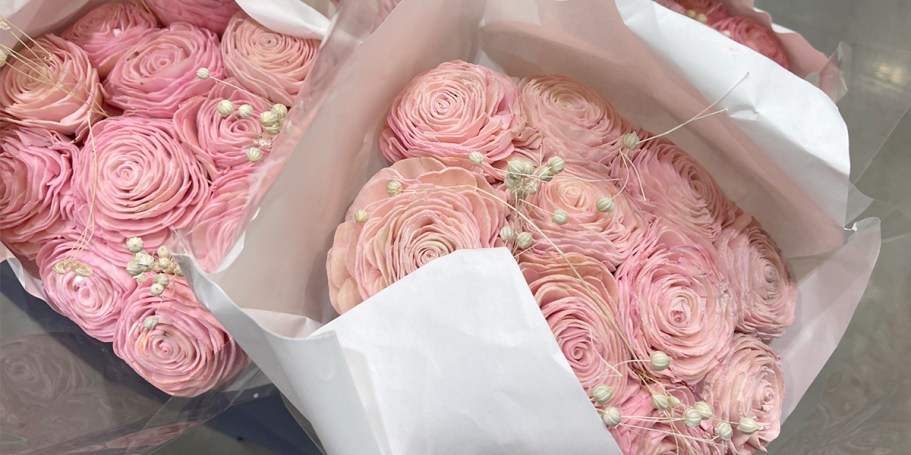 Lowe’s Paper Flower Bouquet Only $19.98 (Mother’s Day Gift Idea!)