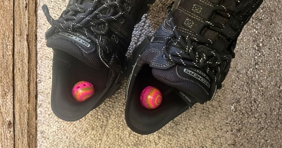 sneakers with deodorizing balls in them