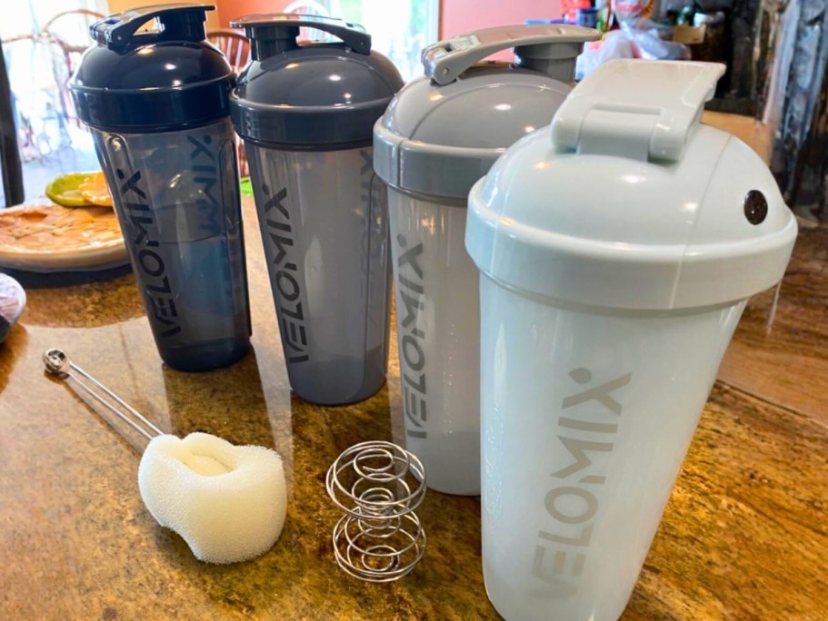 WOW! Protein Shaker Bottle 4-Pack JUST $9.99 on Amazon (Reg. $27)