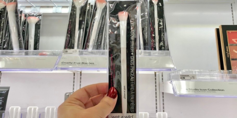 wet n wild Eyeshadow Brush Only 79¢ Shipped on Amazon