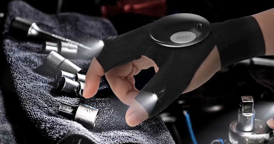 Flashlight Gloves Only $6.49 on Amazon | Practical Gift Idea!