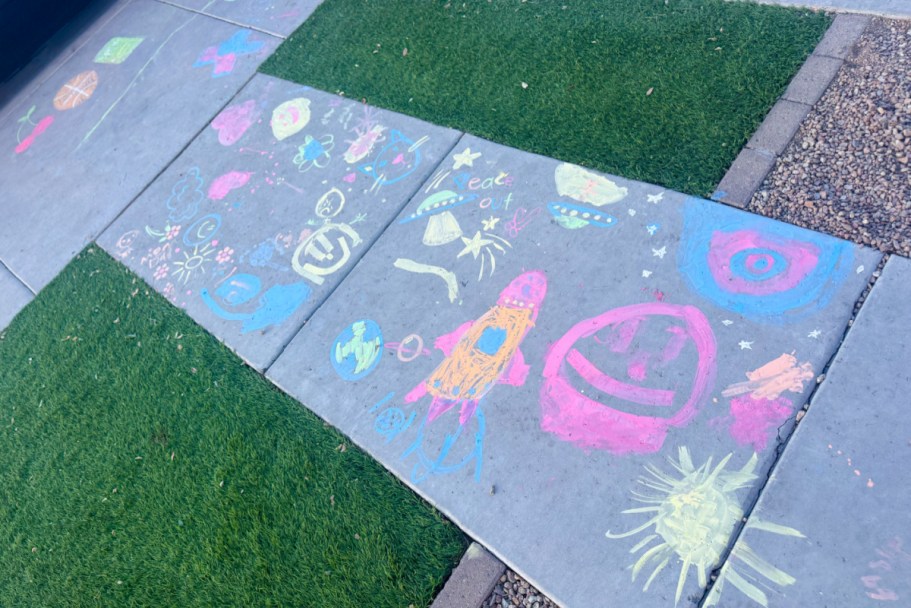 The Easiest UNDER $1 Sidewalk Chalk Paint You’ll Ever Make!