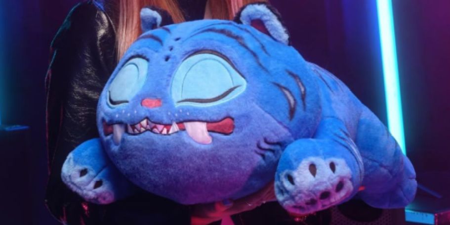 RUN! K-POP Demon Hunters Plush Available for Pre-Order on Amazon