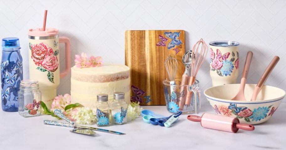 Dolly Parton kitchen items from Walmart