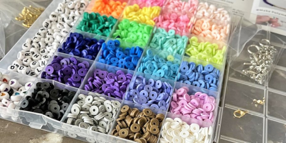 Huge 6,000-Piece Bracelet Making Kit Only $3.46 on Amazon (Lowest Price!)