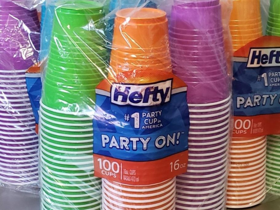 Hefty Disposable Plastic Cups 100-Pack Just $6.48 Shipped on Amazon