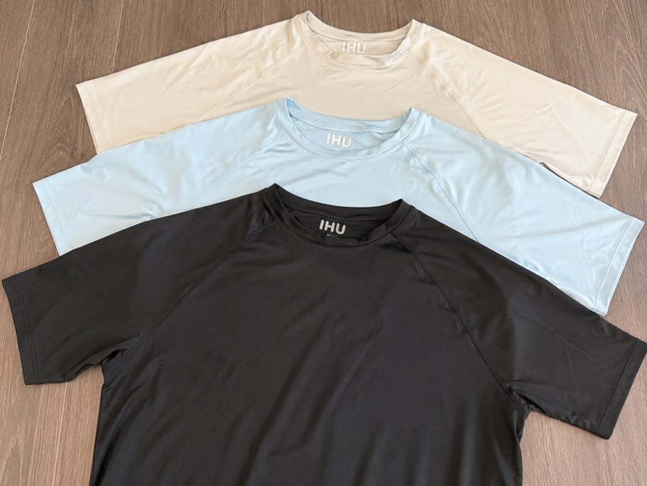 Men’s Rash Guard 4-Pack Only $9.99 on Amazon (Just $2.50 Each!)