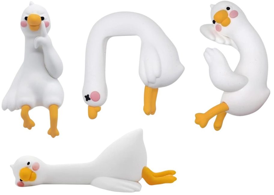 JOZRTOR Funny Resin Desk Mini Geese Decor
