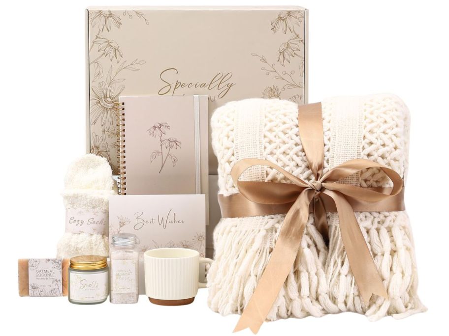 KMCCUMBER Cozy Self-Care Gift Box contents