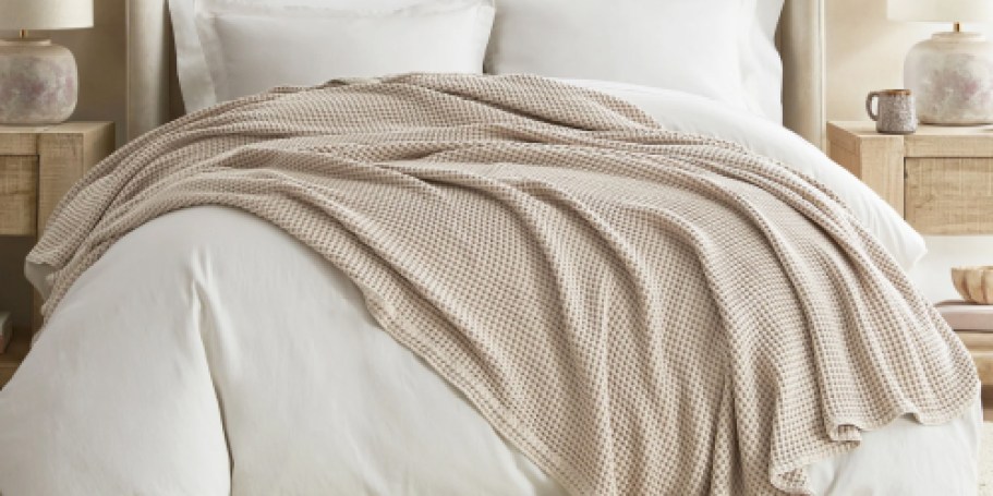 Over 70% Off Linens & Hutch + Free Shipping (Spring Bedding Refresh from $36 Shipped!)
