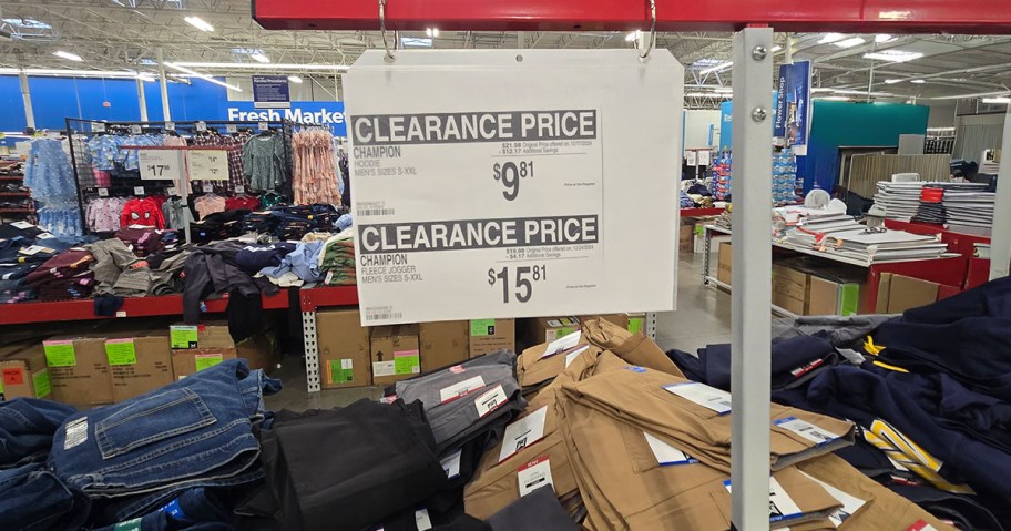 Sam's Clothing Clearance Sign