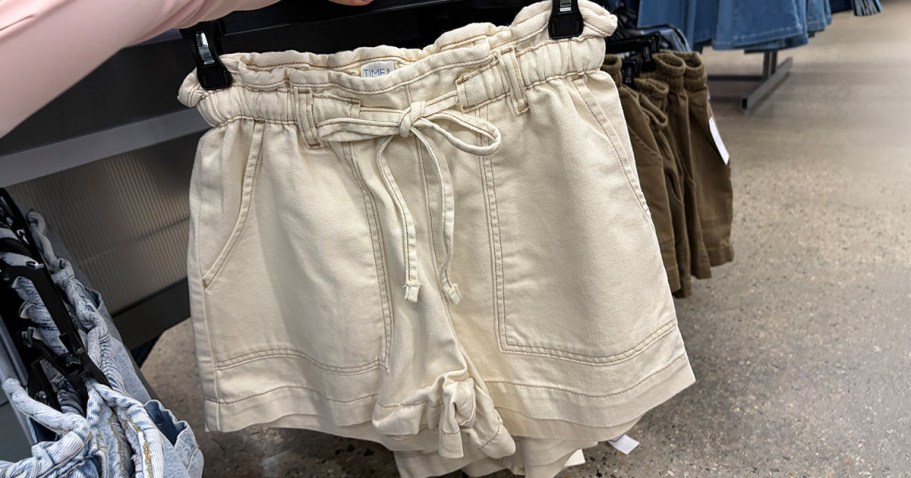 These Time and Tru Shorts from Walmart Create an Easy Summer Style!
