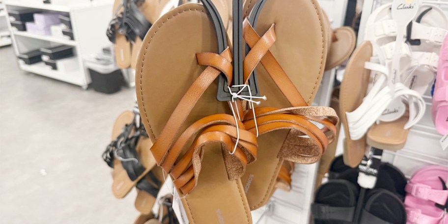 kohls strappy sandals 