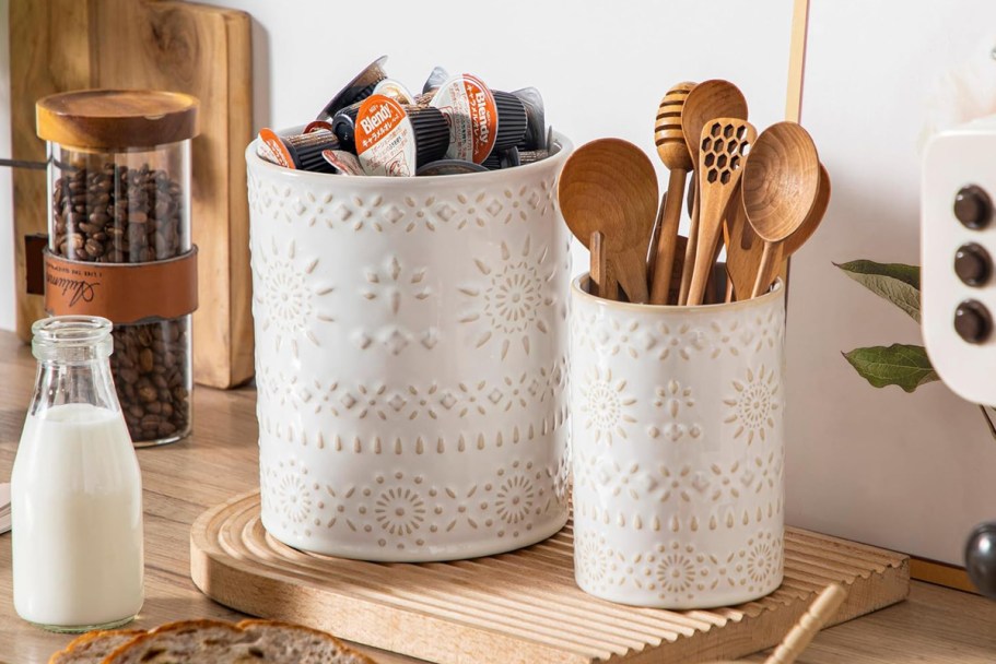Ceramic Utensil Holder Set Just $16.49 on Amazon (Reg. $33)