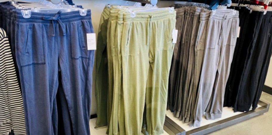 GO! Old Navy Activewear Bottoms Just $12, $14 & $16 (Today Only!)