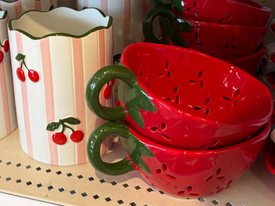 strawberry mug