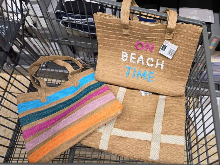 ALDI Straw Tote Bags in a shopping cart