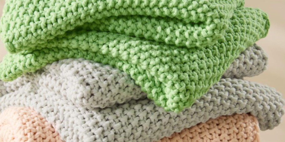50% Off Chunky Knit Throw Blankets on Amazon