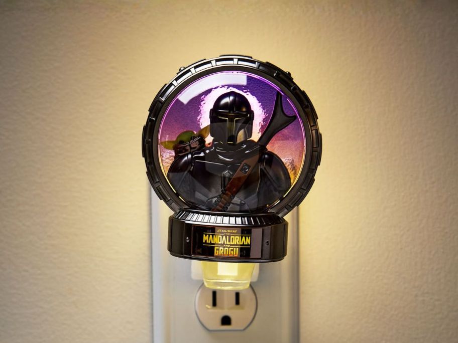 Bath & Body Works The Mandalorian Scent Control&trade; Nightlight Wallflowers Fragrance Plug in wall