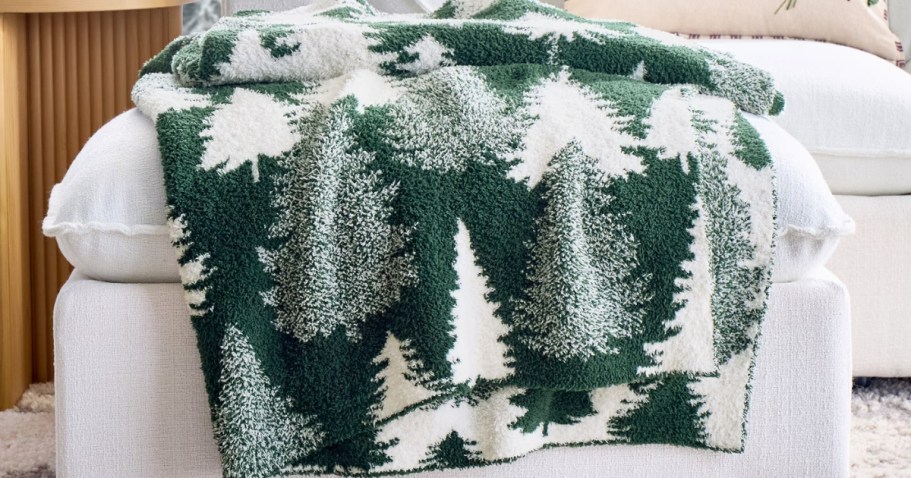 These Cozy Christmas Blankets Totally Pass for Barefoot Dreams!