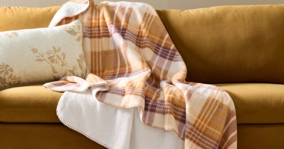 Fall is Dropping at Walmart & These NEW Blankets Are Worth a Look!