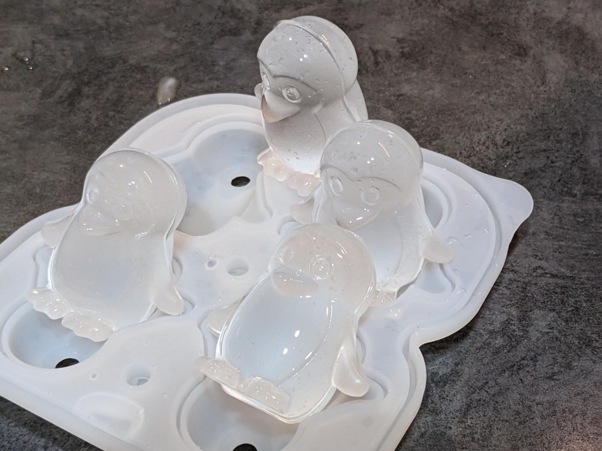 Penguin Ice Cube Tray Just $4.99 on Amazon (Reg. $13)