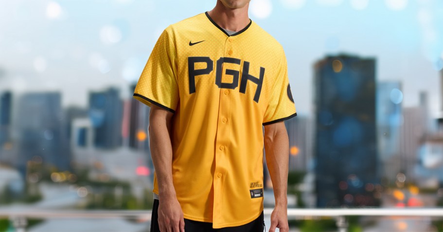 *HOT* Fanatics Clearance: NFL, NBA, MLB & More Gear from $3.99!