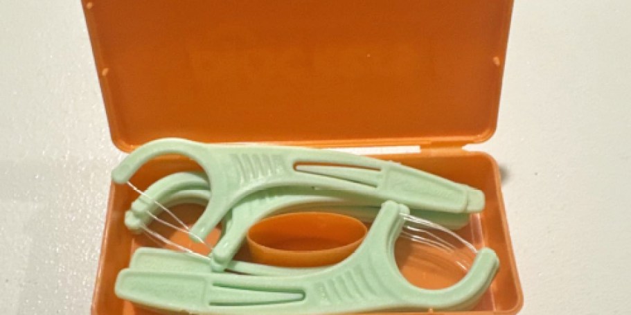 Plackers Floss Picks 12-Count w/ Travel Case Only 93¢ Shipped on Amazon