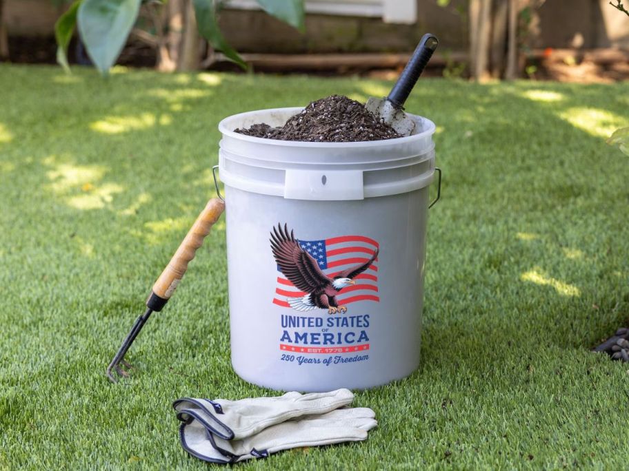 Sam’s Club Americana 5 Gallon Bucket w/ Lid on grass